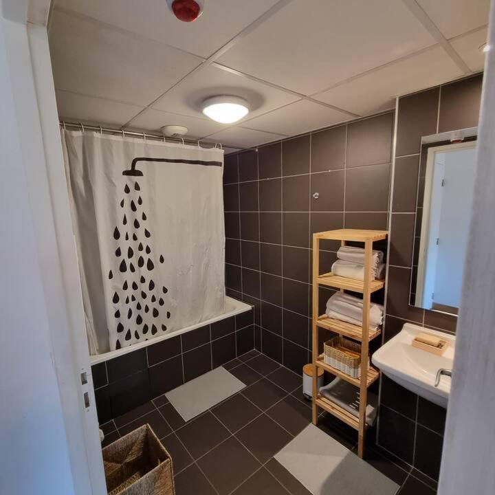 Hostel Hi Yves Robert Parijs